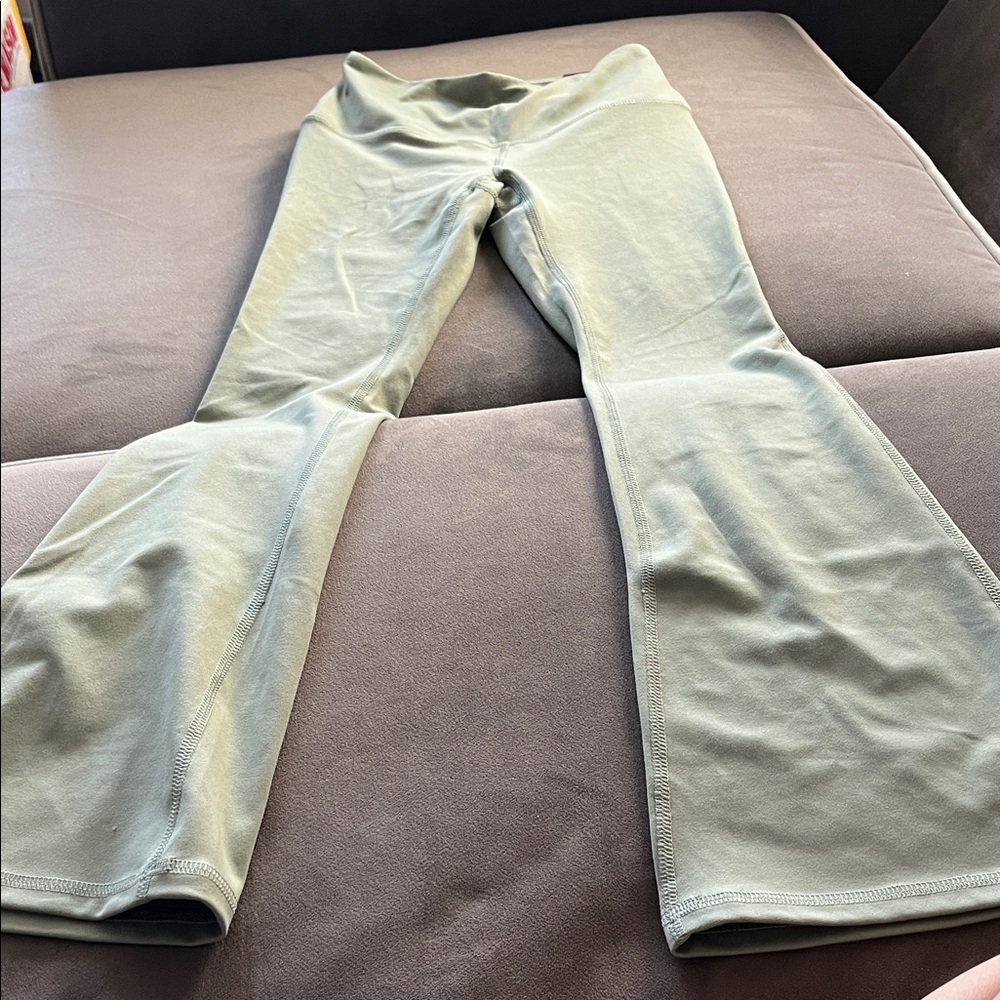 DSG Women's Flare Leggings - Light Green